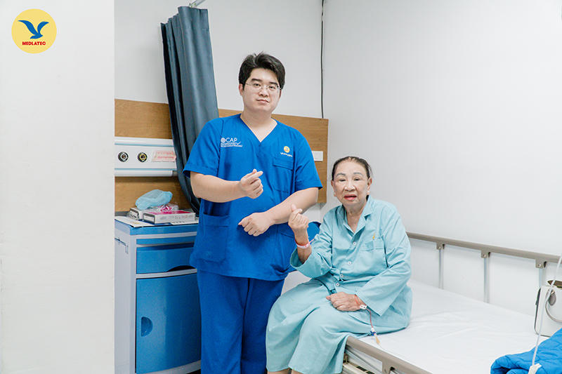 Bệnh viện Đa khoa MEDLATEC - Điều trị suy giãn tĩnh mạch phức tạp bằng đốt laser