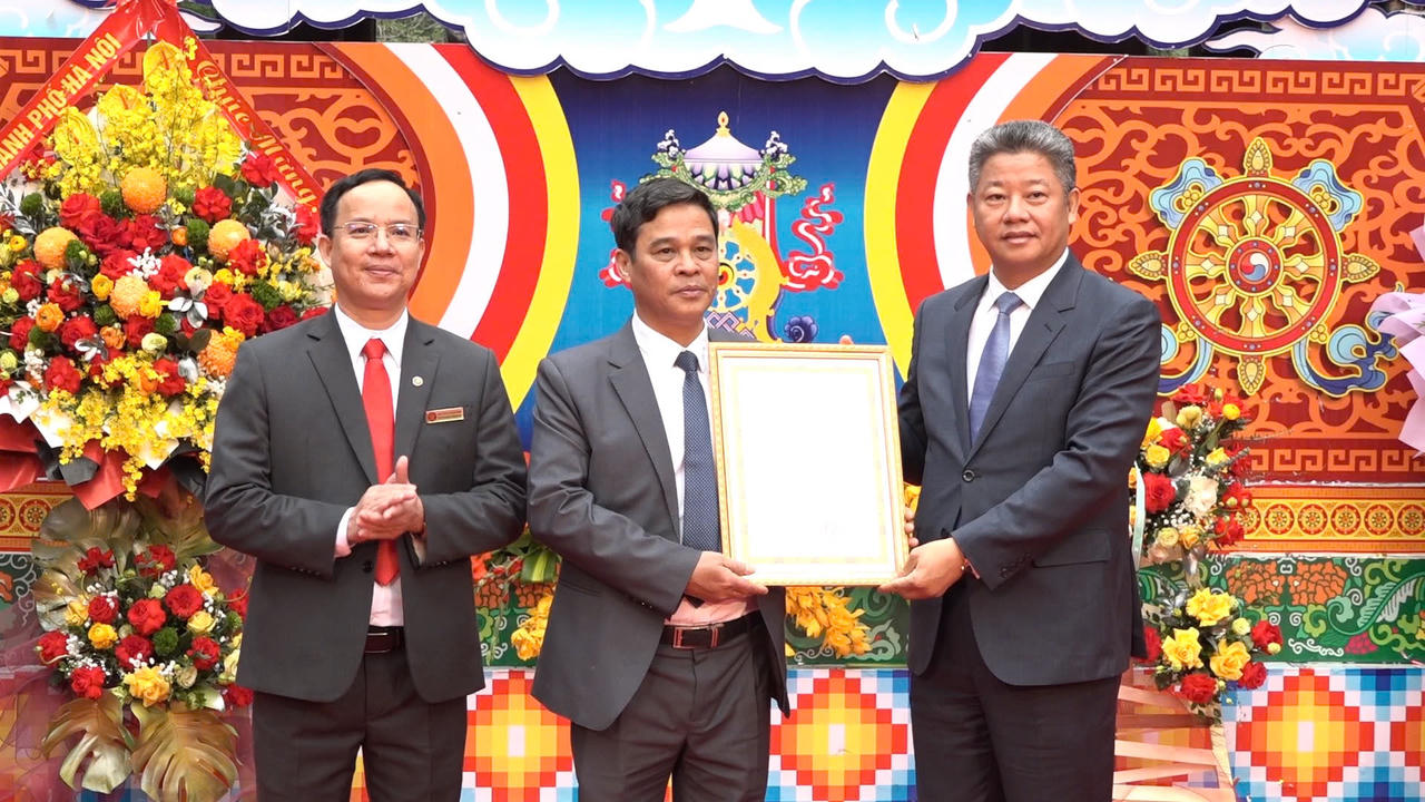 Khai hội Chùa Hương 2025: Hành trình về miền đất Phật, điểm đến văn hóa, du lịch tâm linh