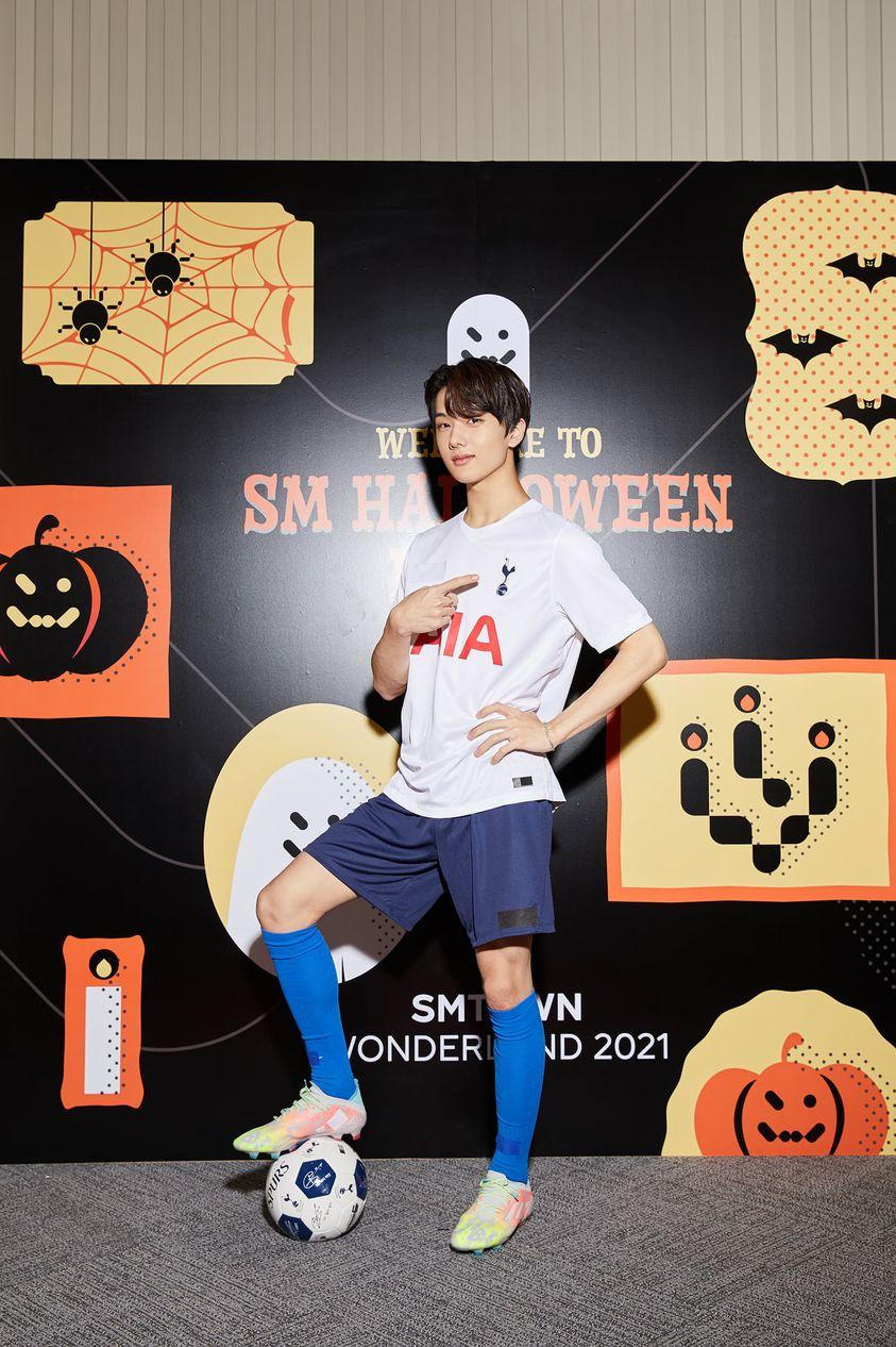 Bữa tiệc Halloween của công ty giải trí SM: Ai là trùm cuối?