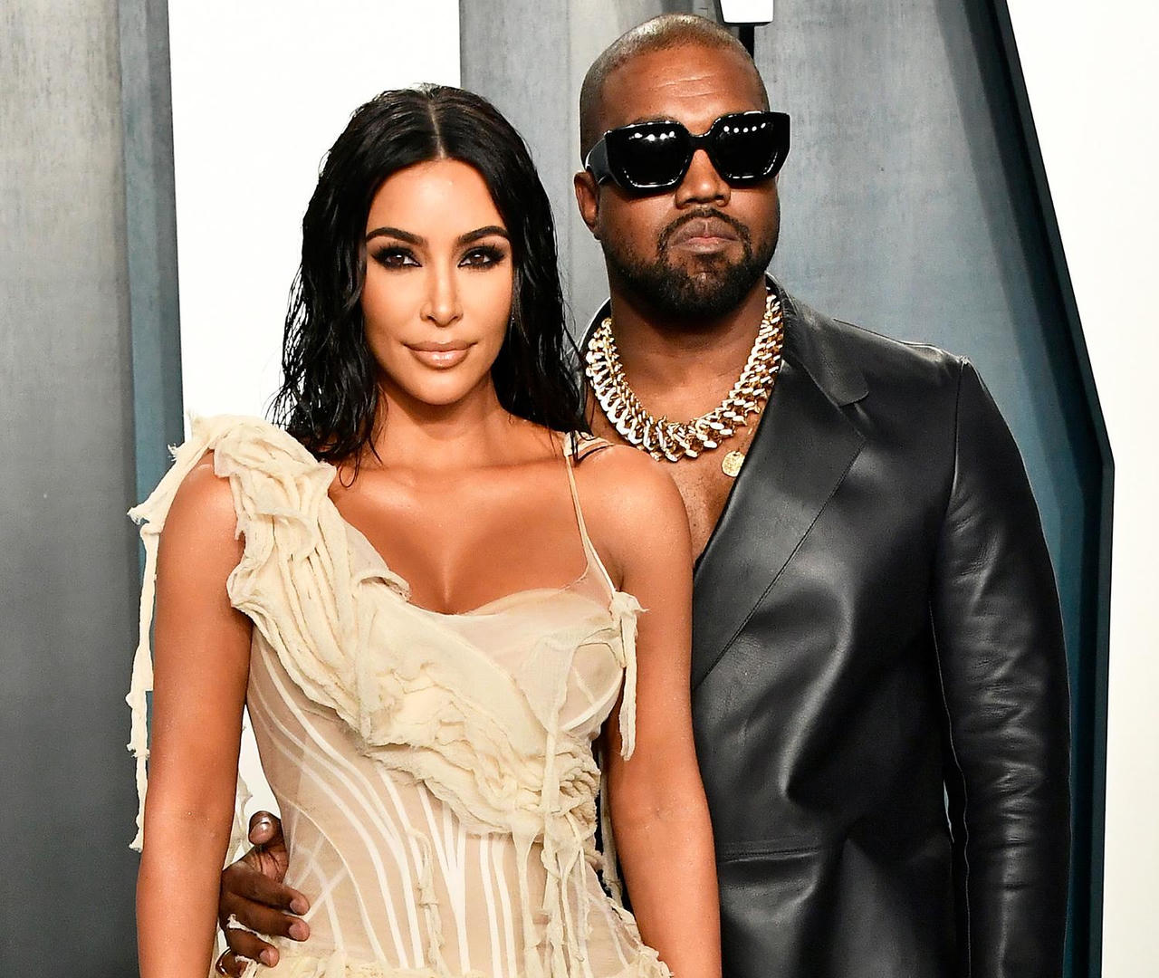 Kanye West không cam lòng ly hôn với "vợ cũ" Kim Kardashian 