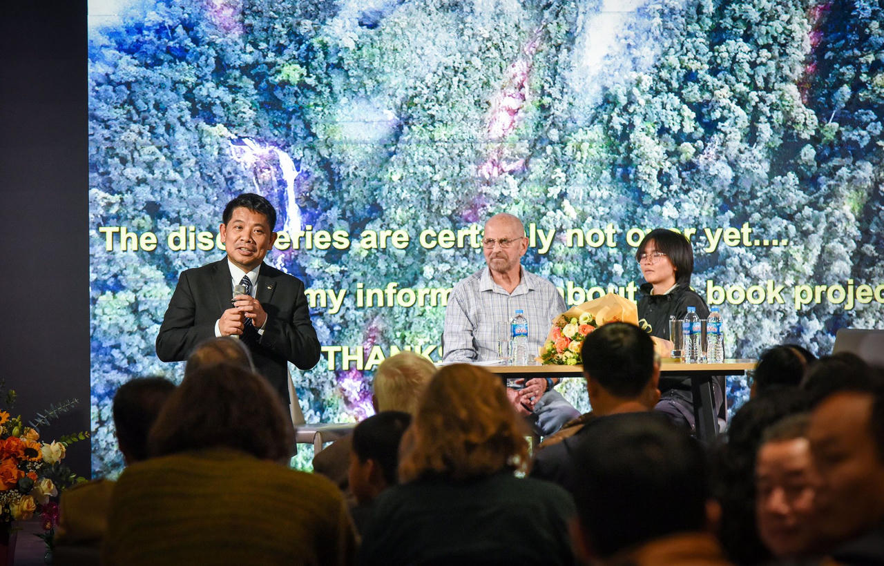 Cuốn sách ghi lại lịch sử 3 thập kỷ bảo tồn các loài thú trên cạn ở Việt Nam