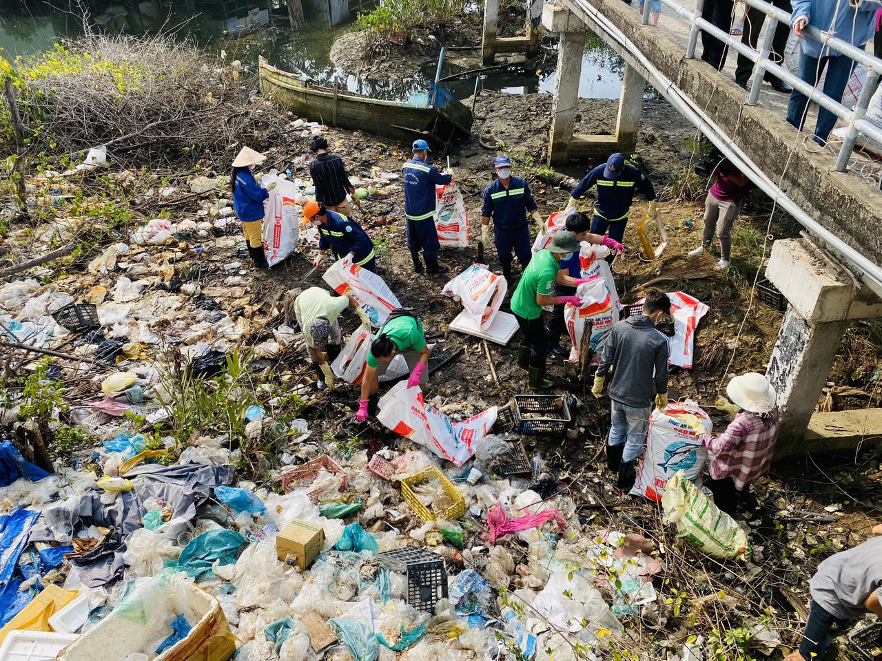 Rác thải nhựa đang đe dọa trực tiếp đến ngành du lịch
