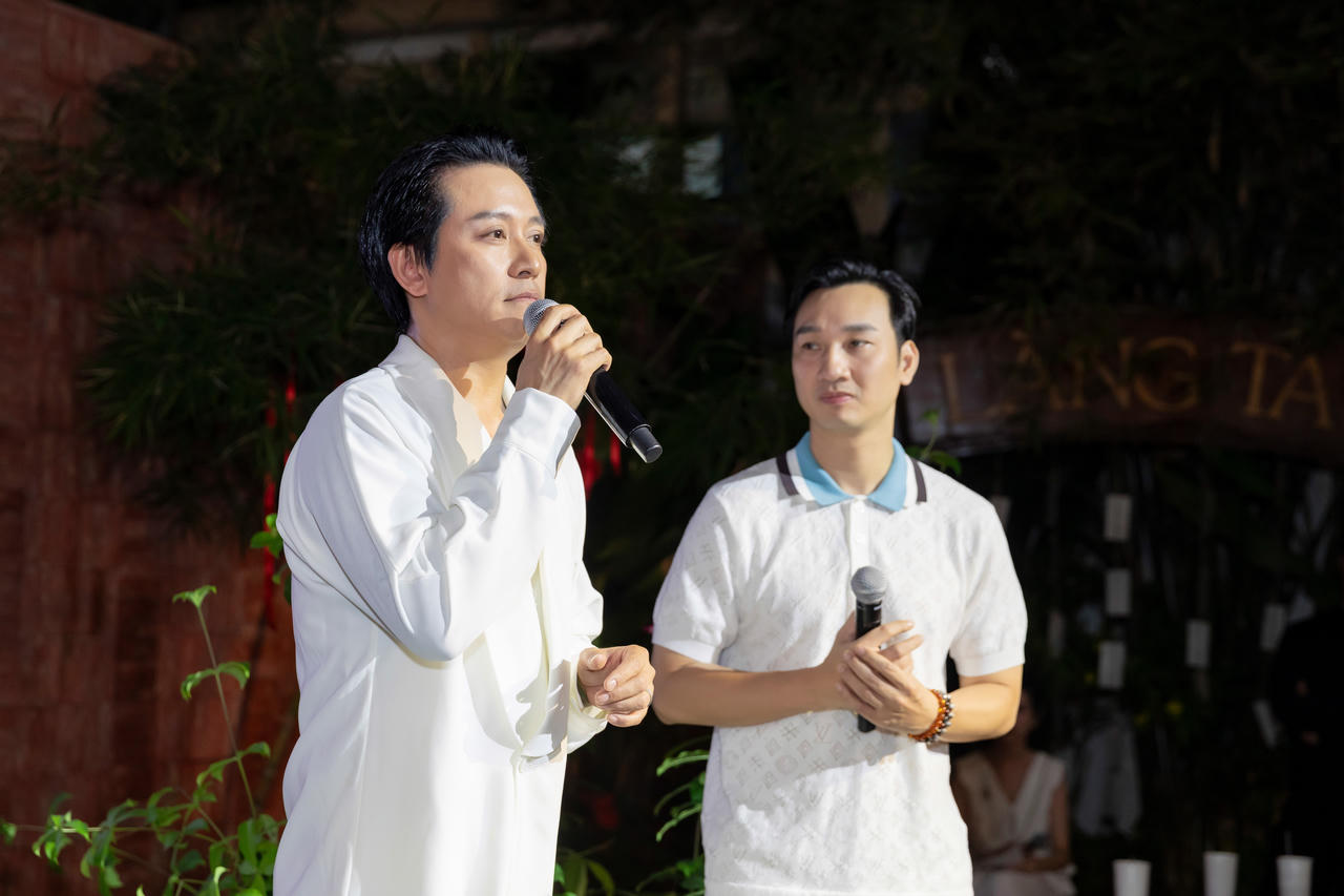 Ca sĩ Tuấn Hưng Nam tiến với 'Tâm hồn mới'