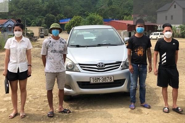 Thả khách giữa cao tốc để trốn chốt kiểm soát