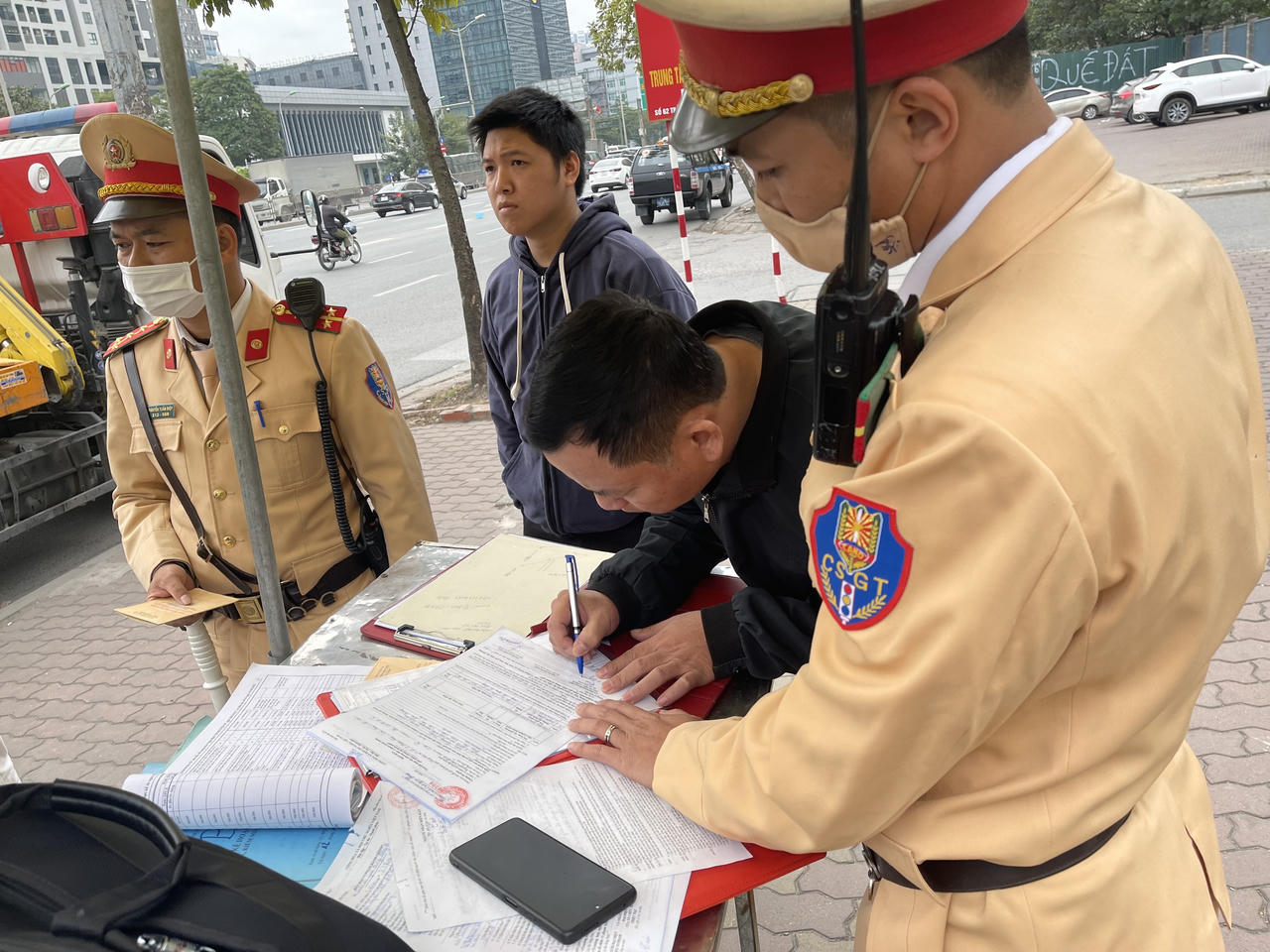 Tăng cường xử lý tình trạng xe dù, bến cóc