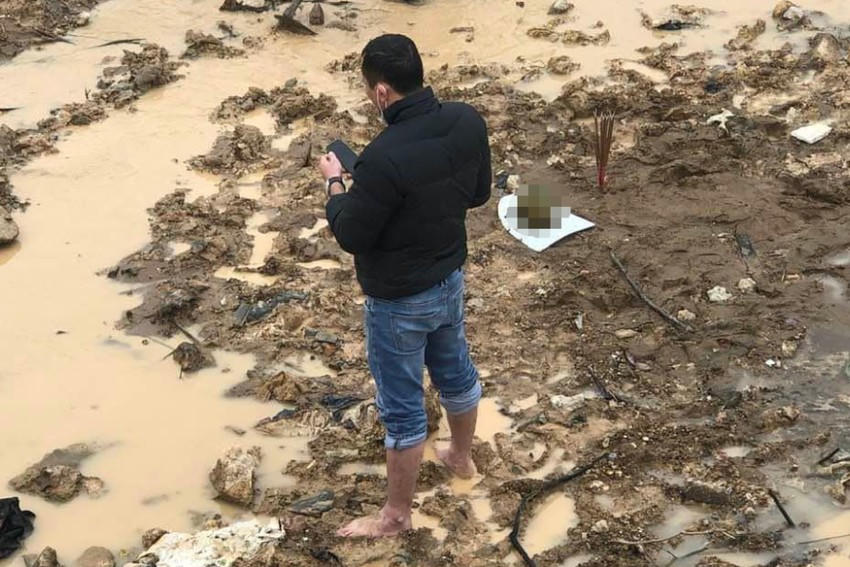 Nghệ An: Phát hiện sọ người ở đáy sông