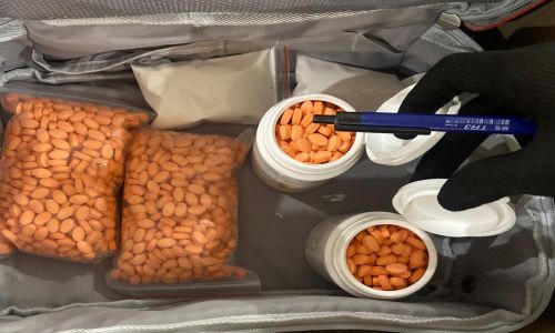 Bắt 2 nữ quái chuyên phân phối “ma túy” tại Hà Tĩnh, Quảng Bình