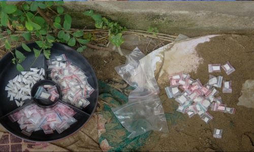 Phân nhỏ ma túy bán kiếm lời, 2 đối tượng bị khởi tố