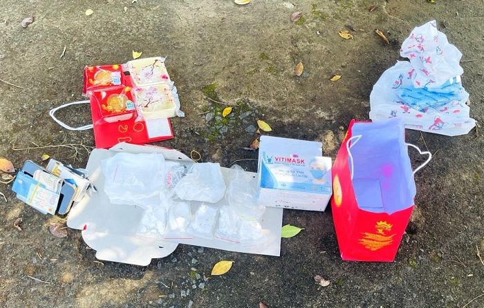 Bắt các đối tượng cất giấu ma túy trong bánh trung thu