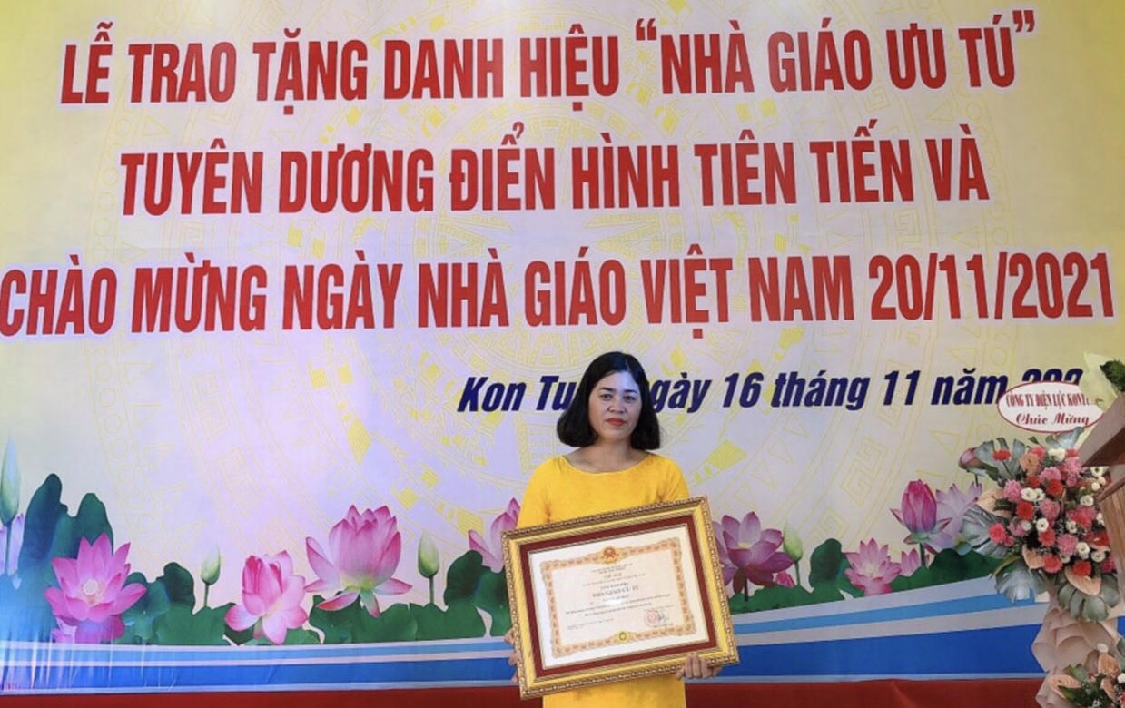 Cô giáo Nguyễn Thị Hoàn giỏi chuyên môn, giàu nhiệt huyết