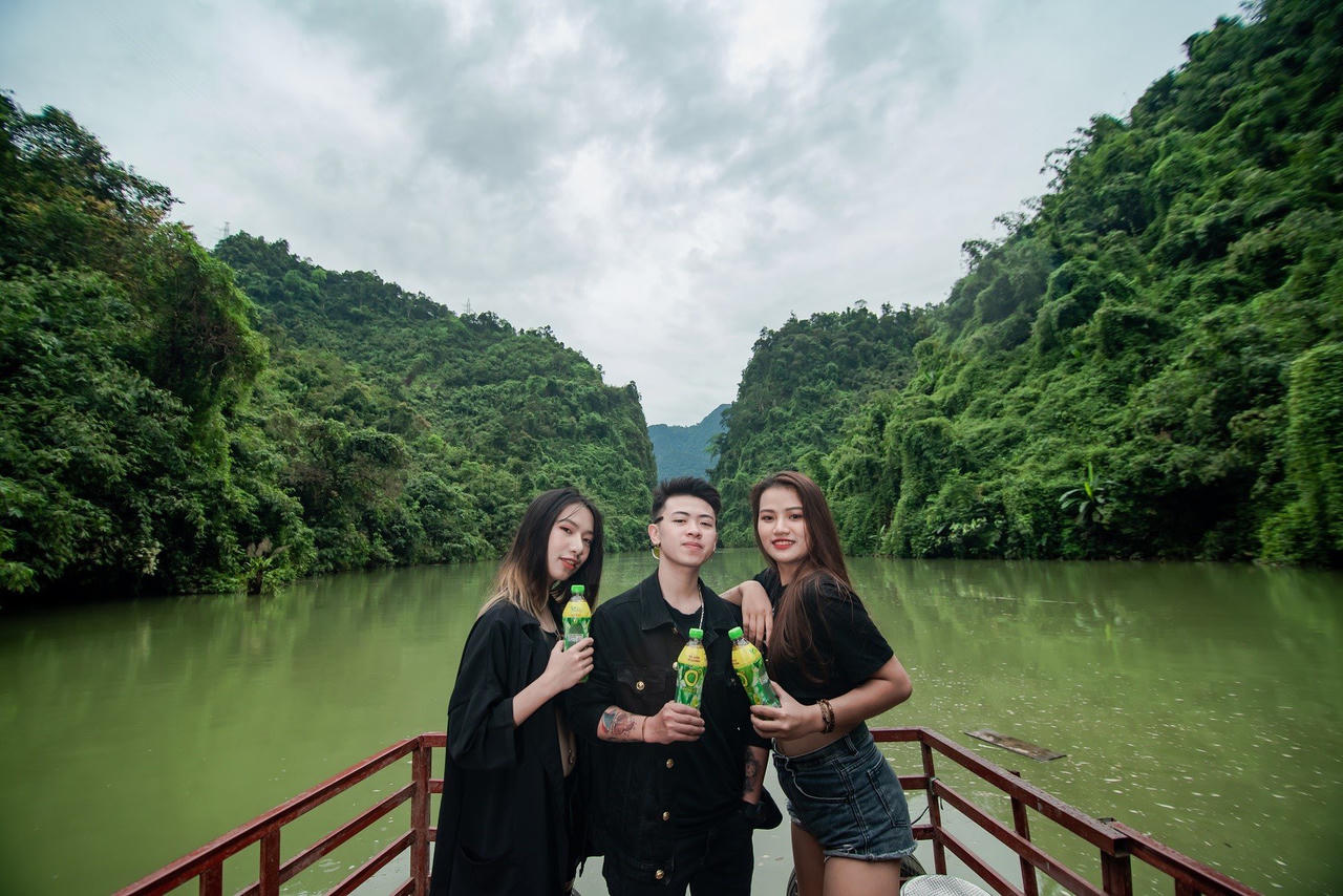 Uống gì để xua tan căng thẳng, giải nhiệt cuộc sống trong những chuyến đi dịp nghỉ lễ?