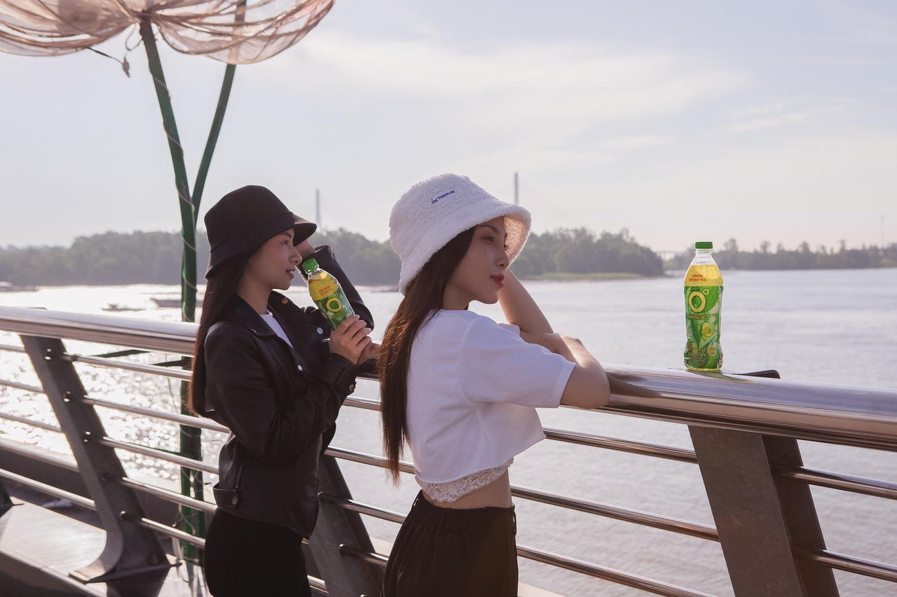 Uống gì để xua tan căng thẳng, giải nhiệt cuộc sống trong những chuyến đi dịp nghỉ lễ?