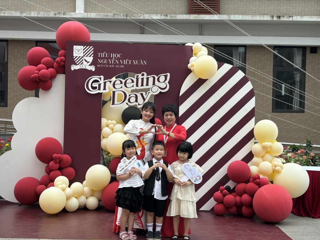 Khám phá ngôi trường công lập "siêu đẹp"