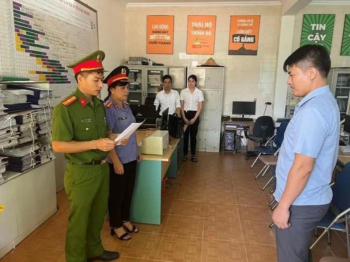 Bắt Phó Hiệu trưởng trường Trung cấp nghề Hưng Đô