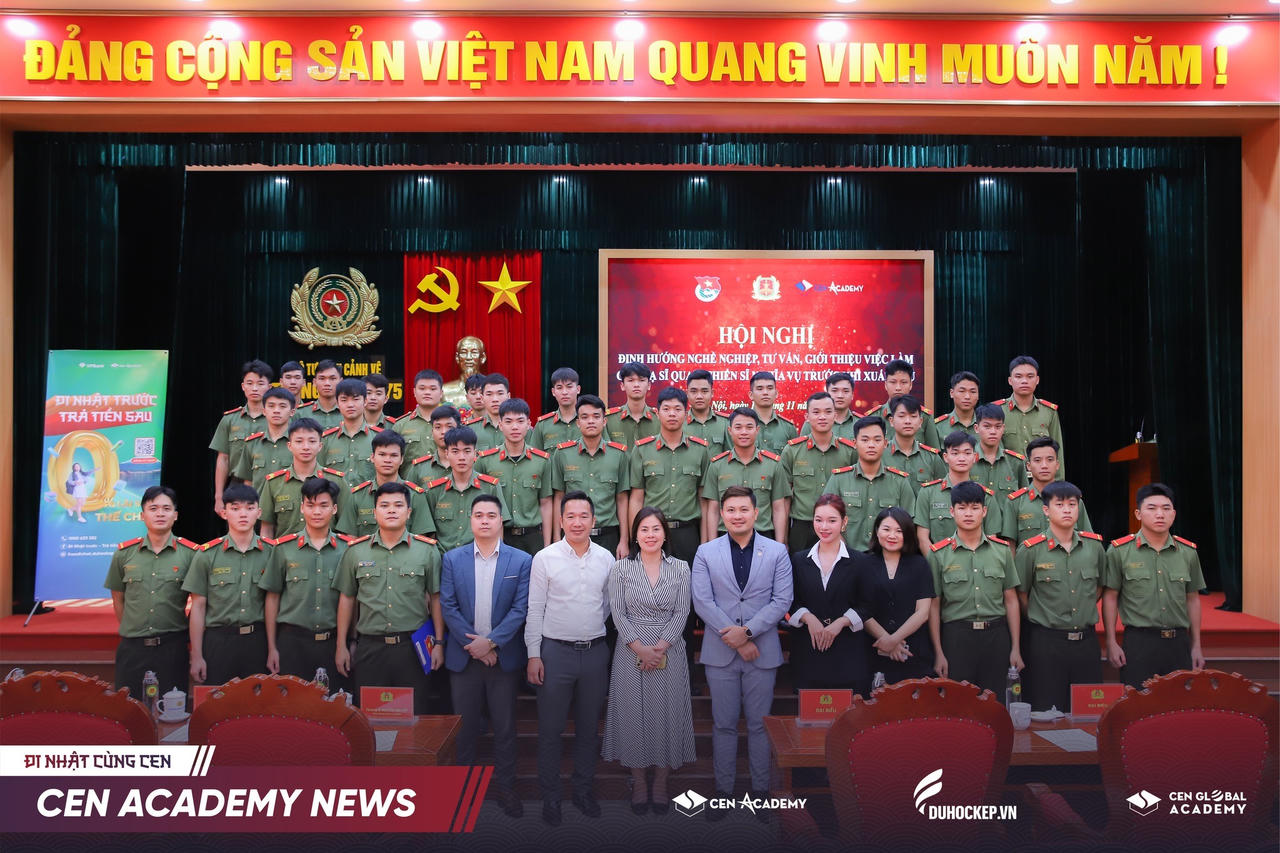 Cen Academy đồng hành định hướng nghề nghiệp cho chiến sỹ trẻ trước khi xuất ngũ 