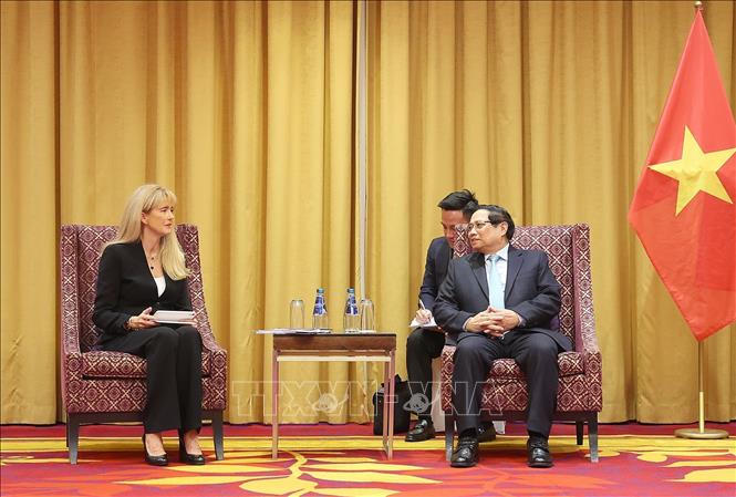 Thủ tướng Phạm Minh Chính tiếp các doanh nghiệp hàng đầu Ba Lan