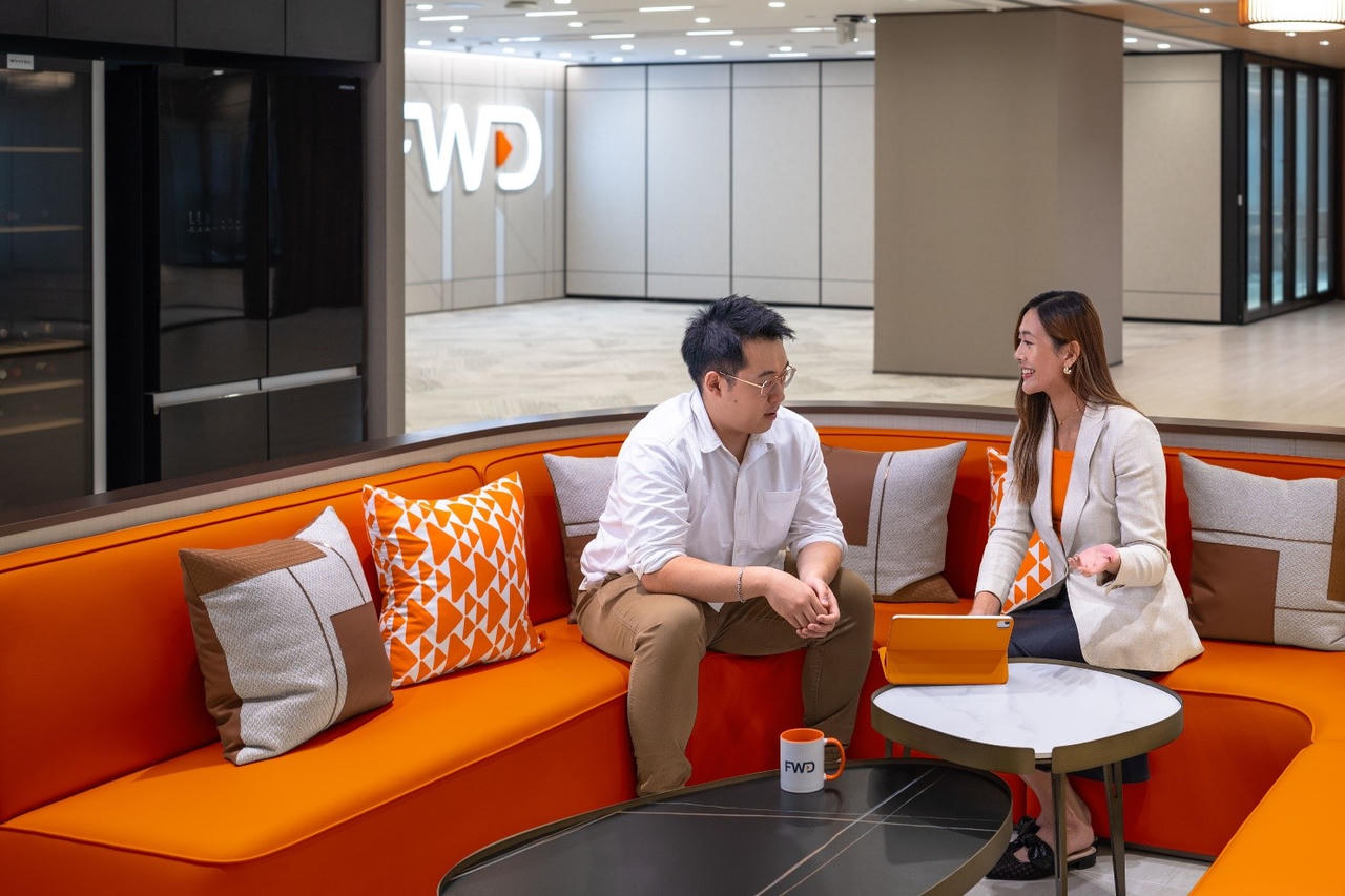 FWD liên tục đổi mới với văn hóa lấy khách hàng làm gốc