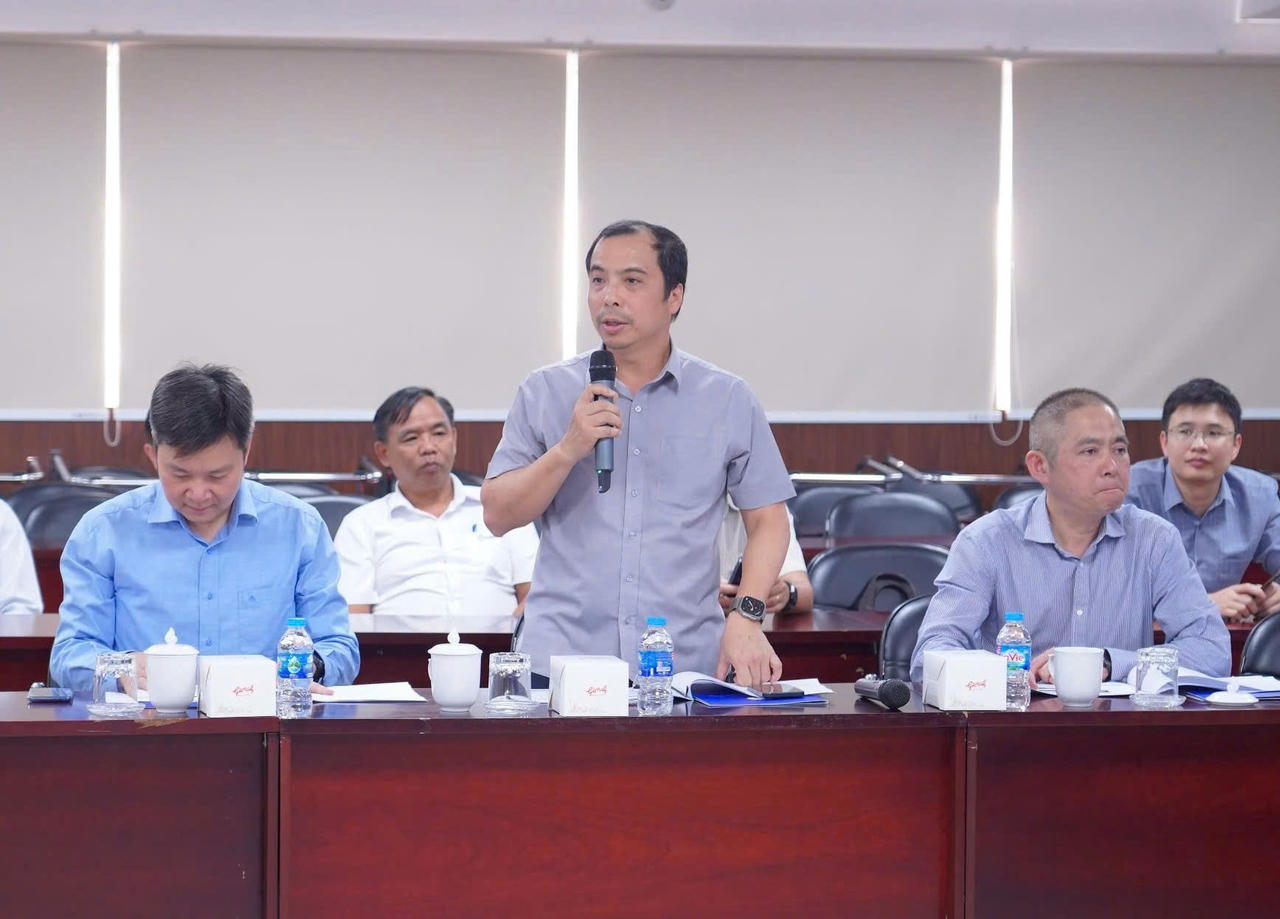 Tập đoàn Điện lực Việt Nam kiểm tra công tác cấp điện dịp lễ 30-4 tại TP HCM