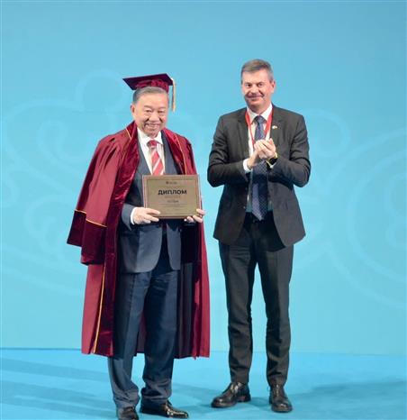 Vun đắp quan hệ hữu nghị truyền thống Việt - Nga trong kỷ nguyên mới, vì hòa bình, hợp tác và phát triển