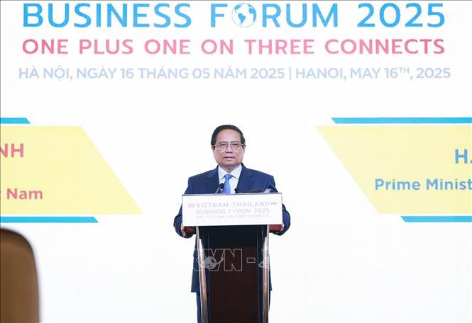 Thủ tướng Phạm Minh Chính và Thủ tướng Thái Lan đồng chủ trì Diễn dàn doanh nghiệp Việt Nam - Thái Lan