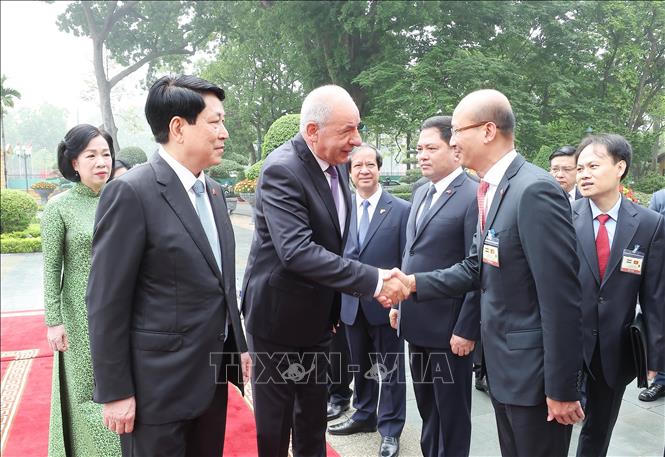 Chủ tịch nước Lương Cường chủ trì lễ đón chính thức Tổng thống Hungary