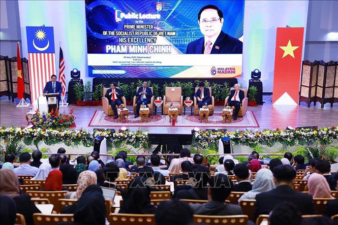 Thủ tướng Phạm Minh Chính phát biểu chính sách tại Đại học Quốc gia Malaysia