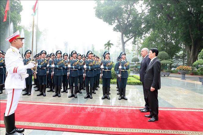 Chủ tịch nước Lương Cường chủ trì lễ đón chính thức Tổng thống Hungary