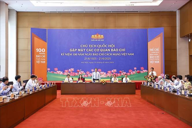 Chủ tịch Quốc hội: Báo chí đưa hơi thở cuộc sống, tâm nguyện của cử tri đến với nghị trường