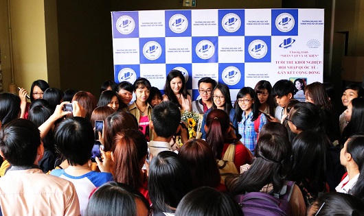 Lý do bất ngờ khiến Lý Nhã Kỳ coi thiện nguyện là “công việc cả đời”