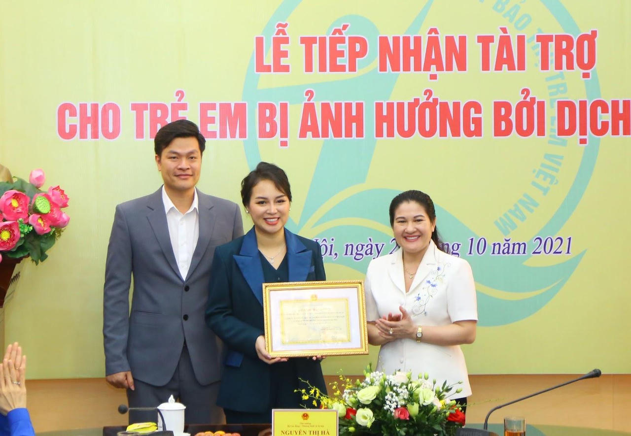 Vinanutrifood ủng hộ 550.000.000 đồng cho trẻ em bị ảnh hưởng bởi dịch Covid-19 