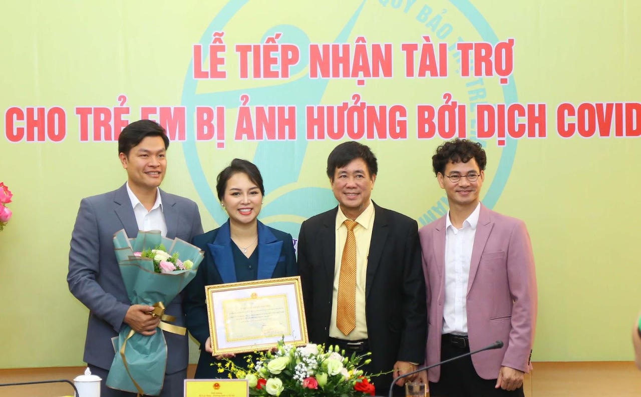 Vinanutrifood ủng hộ 550.000.000 đồng cho trẻ em bị ảnh hưởng bởi dịch Covid-19 