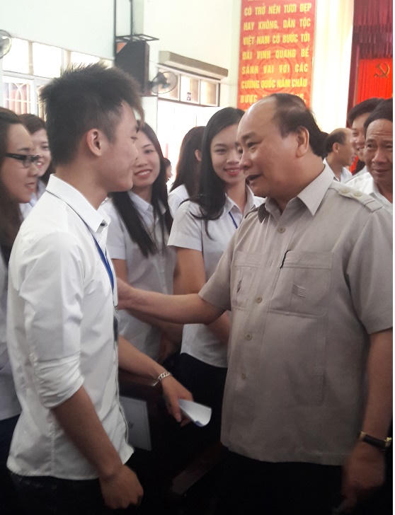 Thủ tướng Nguyễn Xuân Phúc: “Sinh viên phải sống có lý tưởng, có hoài bão”