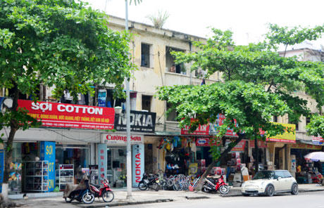 Hàng trăm hộ công nhân ở Hạ Long sắp vô gia cư?