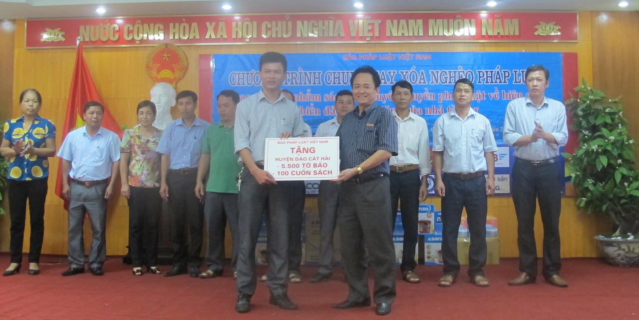 Nâng cao nhận thức pháp luật biên giới, biển đảo để phát triển kinh tế và  bảo vệ chủ quyền