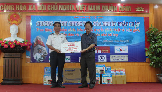 Nâng cao nhận thức pháp luật biên giới, biển đảo để phát triển kinh tế và  bảo vệ chủ quyền