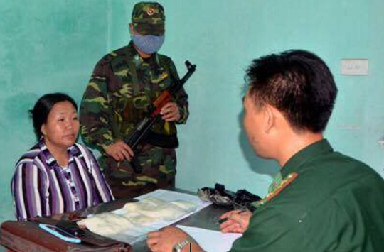 Quảng Ninh: Khen thưởng đột xuất Đồn biên phòng Hải Hòa 