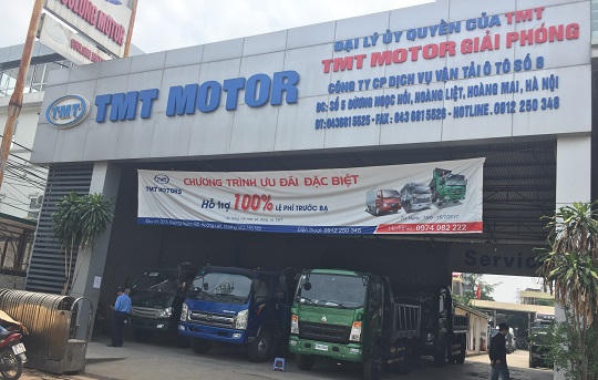 Nổ súng tại một showroom ô tô ở Hà Nội, chị bán hàng 'vạ lây'