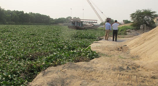 Hải Dương: Tràn lan bến bãi hoạt động không phép dọc cầu Cống Neo