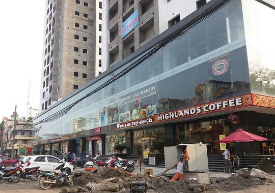 Quảng Ninh: Kinh doanh nhộn nhịp dưới chân công trình xây dựng 