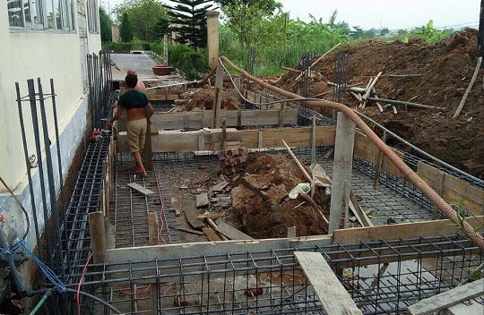 Hải Phòng:Trường dạy lái xe ngang nhiên dựng nhà kiên cố trên bãi sông