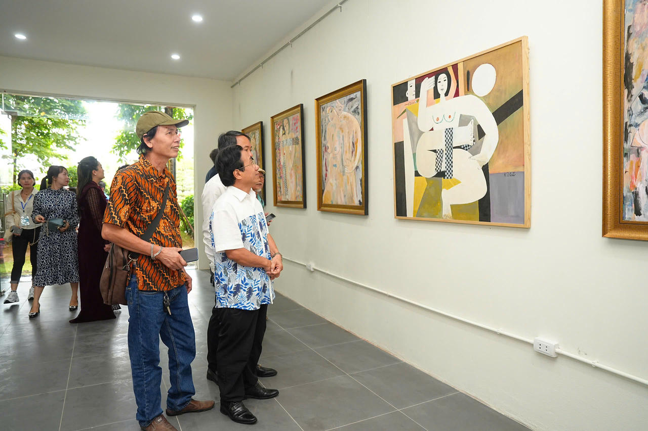 Ra mắt dự án Làng nghệ thuật Việt Nam và Trung tâm trưng bày triển lãm quốc tế