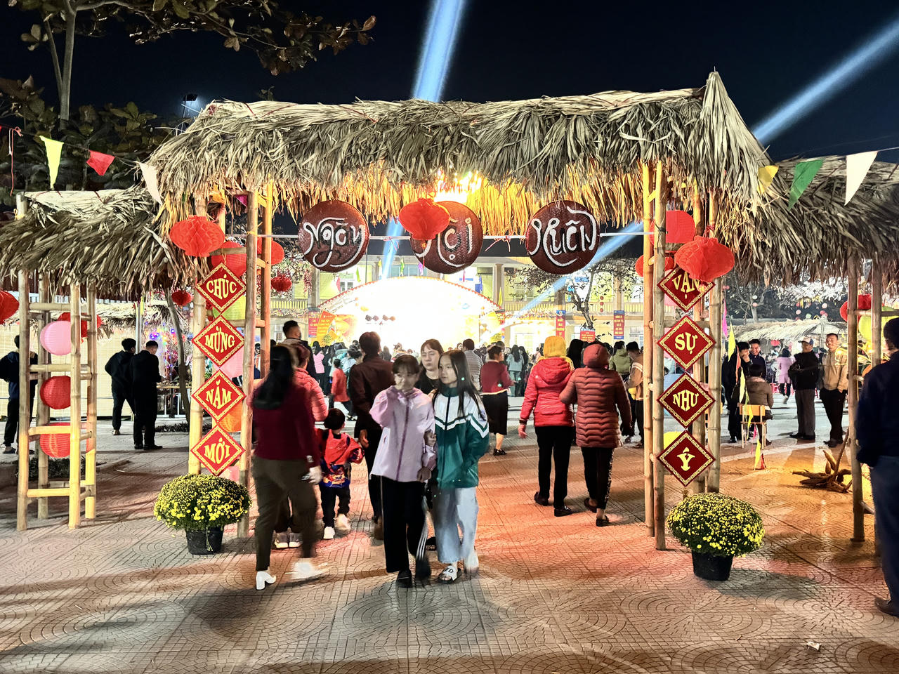 Rộn ràng sắc xuân với trải nghiệm 'Ngày Tết quê em' tại Trường Tiểu học Chu Hóa (Phú Thọ)