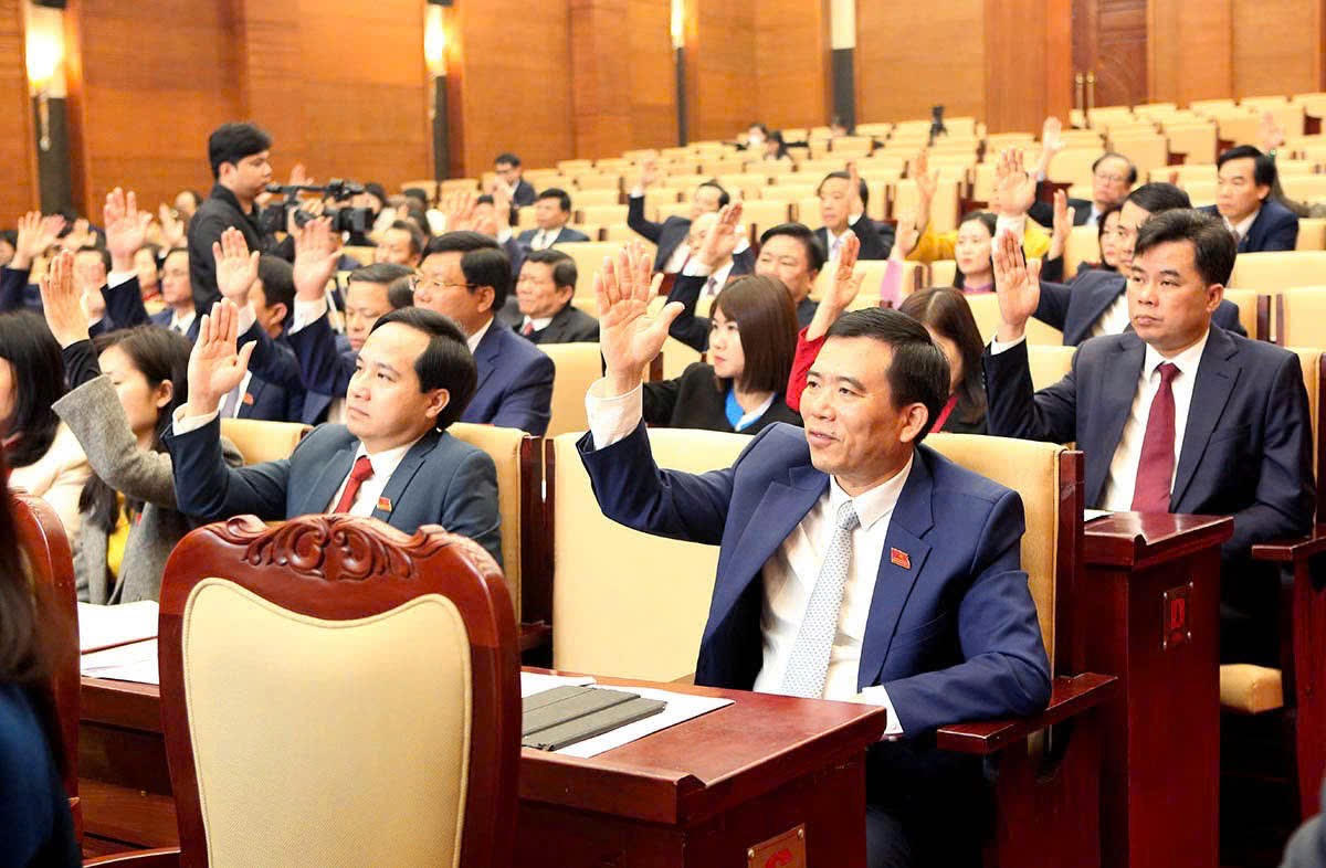 Kiện toàn chức danh Phó Chủ tịch HĐND, Phó Chủ tịch UBND tỉnh Phú Thọ