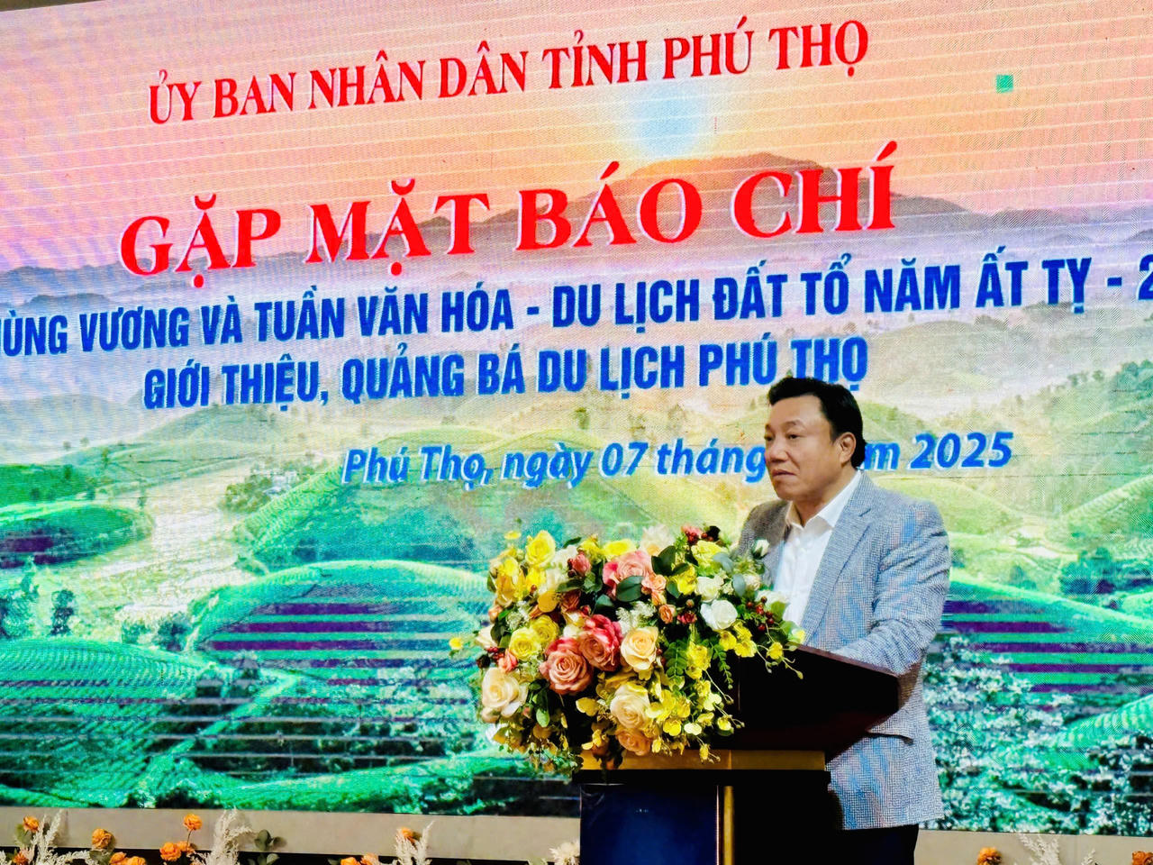 Phú Thọ tích cực chuẩn bị cho Lễ Giỗ Tổ Hùng Vương - Lễ hội Đền Hùng và Tuần Văn hoá - Du lịch Đất Tổ