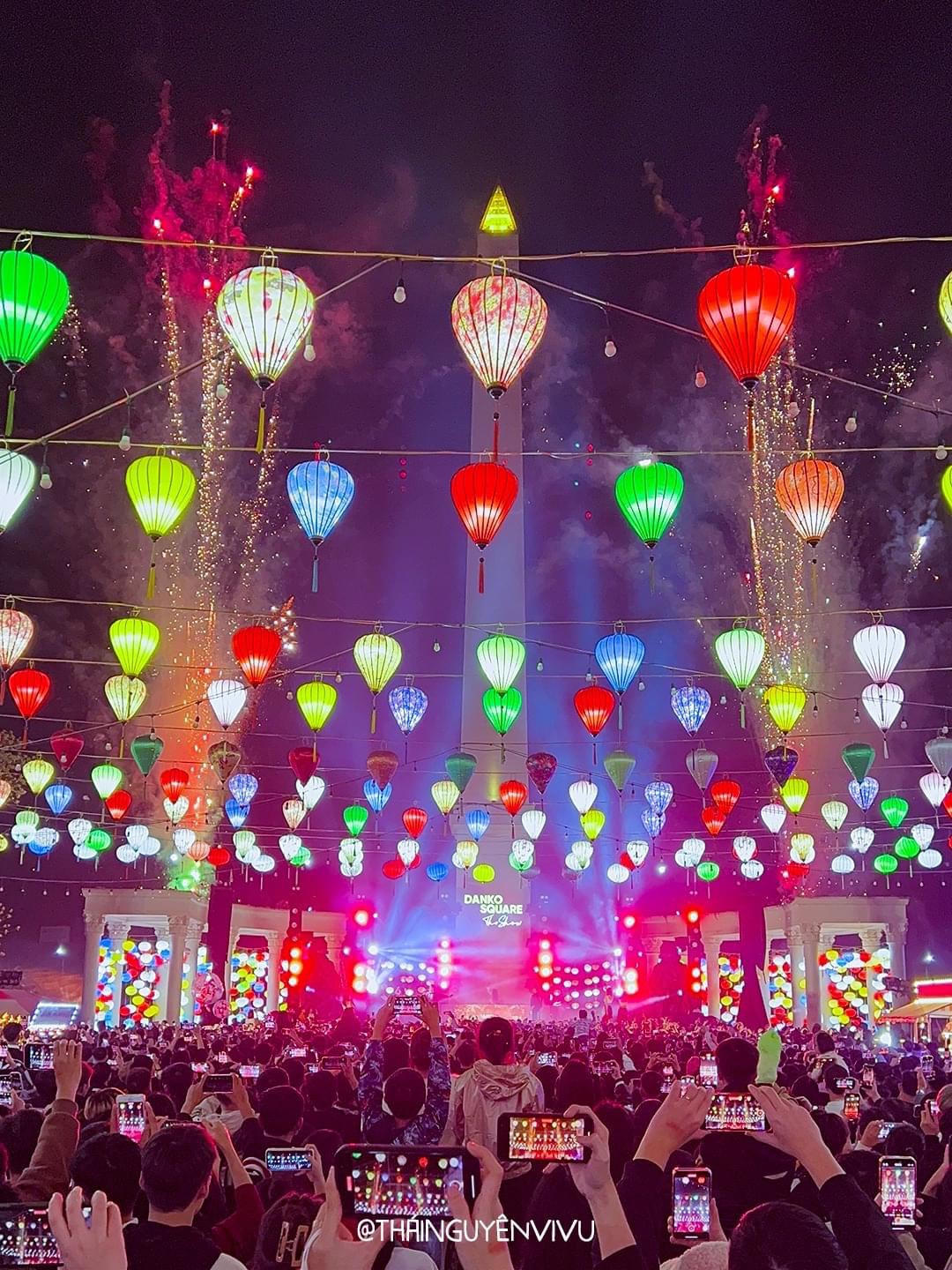 “Bữa tiệc” nghệ thuật đỉnh cao âm nhạc và ánh sáng đầy sắc màu tại Danko Countdown 2025