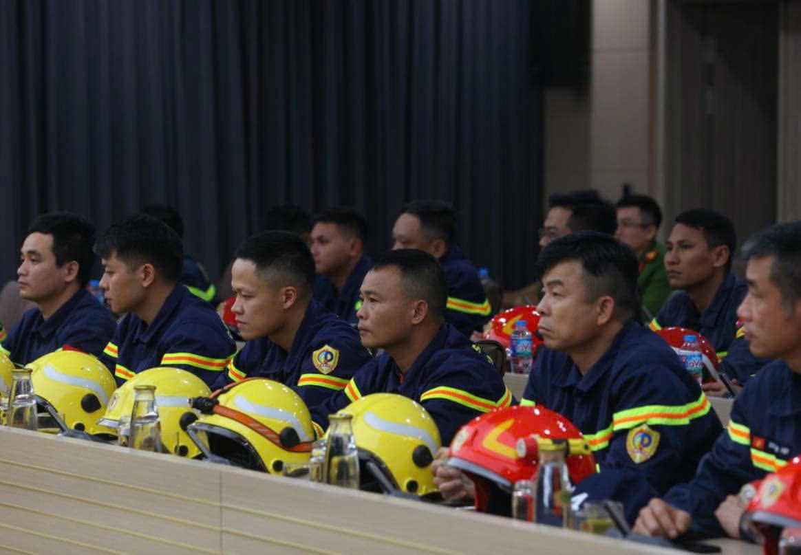 Đoàn công tác Bộ Công an lên đường sang Myanmar thực hiện nhiệm vụ cao cả