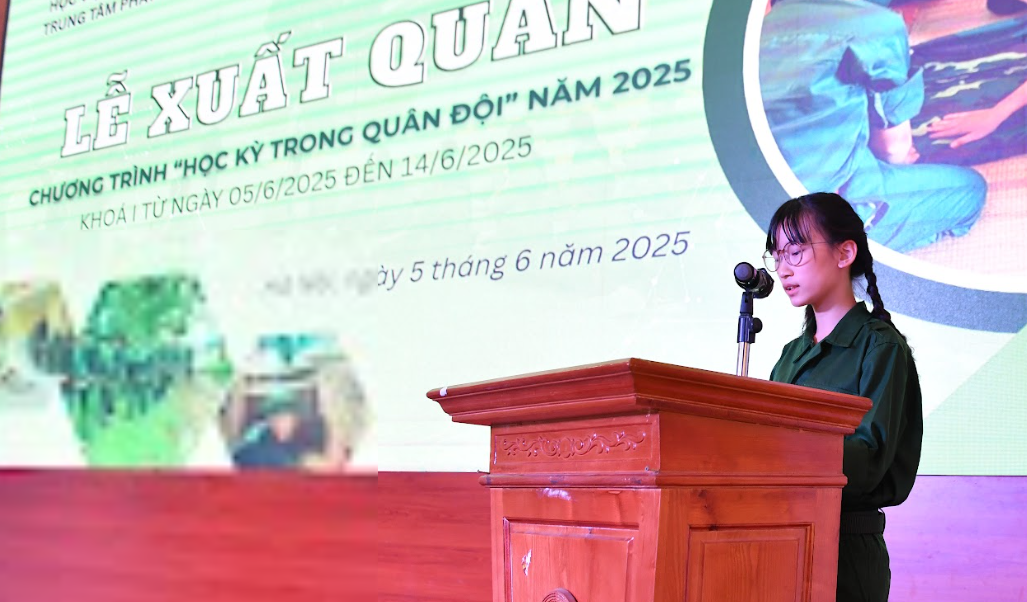 Tạm biệt bố mẹ, con đi bộ đội: 96 chiến sĩ nhí bước vào hành trình kỷ luật “thép”