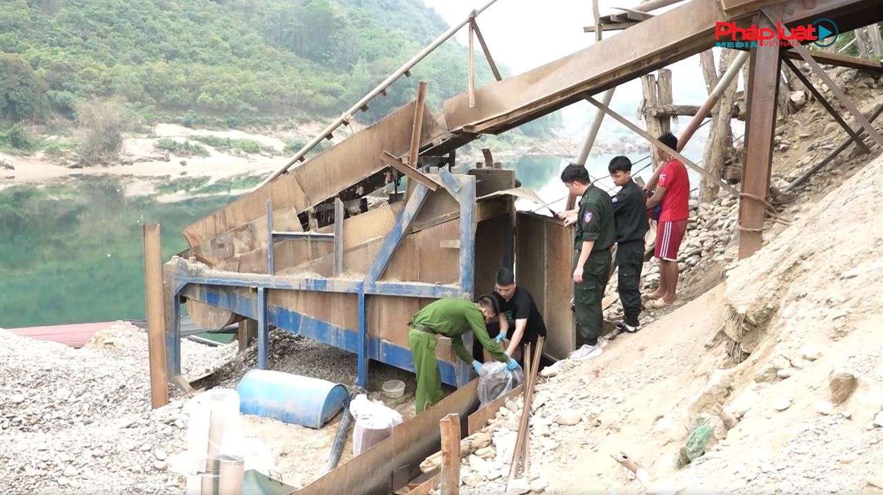 Tuyên Quang: Khởi tố 3 đối tượng khai thác vàng trái phép tại huyện Chiêm Hoá