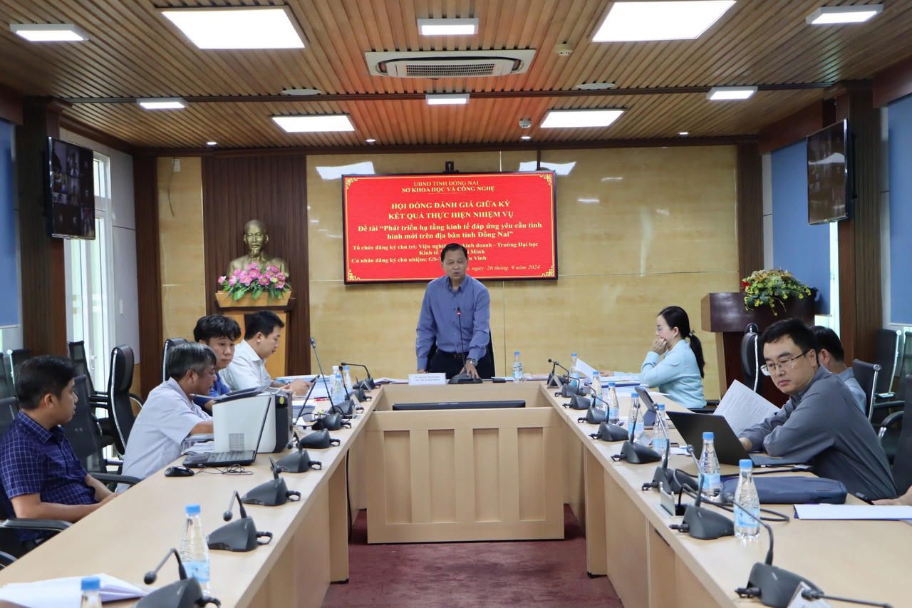 Đồng Nai: Phát triển hạ tầng kinh tế phải đồng bộ với hạ tầng cơ sở