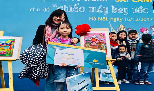 Trao giải cuộc thi vẽ tranh “Sải cánh vươn cao” 